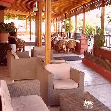 Hotel Duman 2*